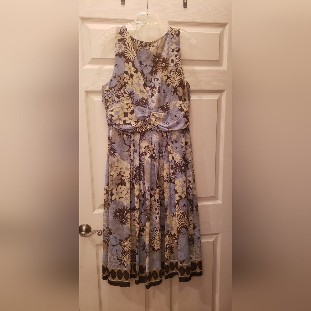 Floral Sleeveless Dress